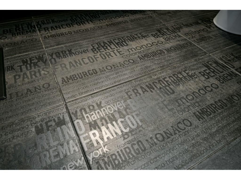 3986 Frames Pl