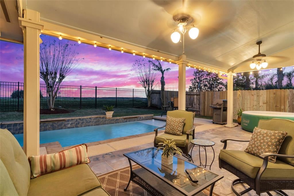 5743 Emerald Brook Ln