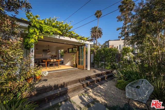 2432 McKinley Ave