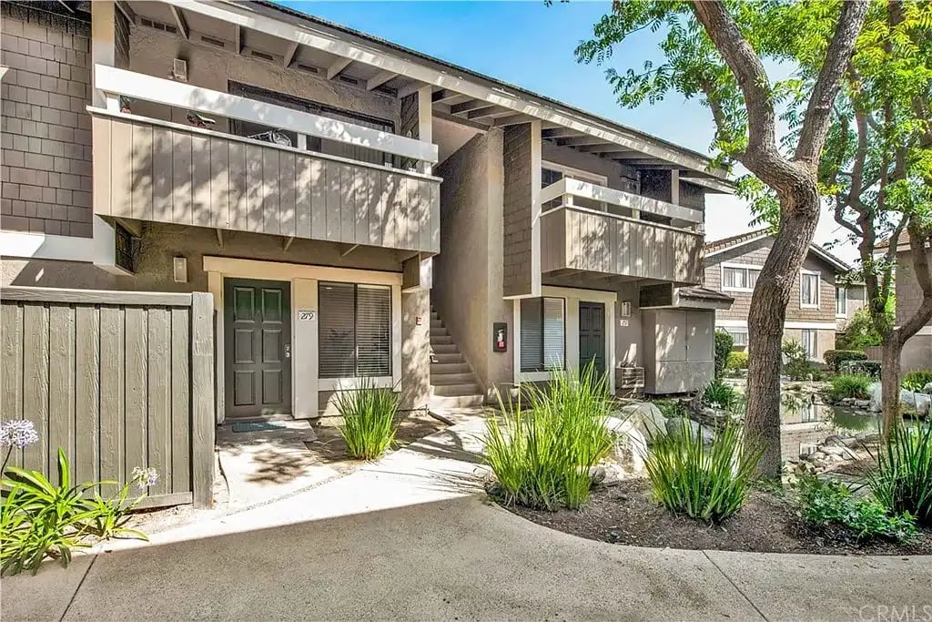 279 Streamwood