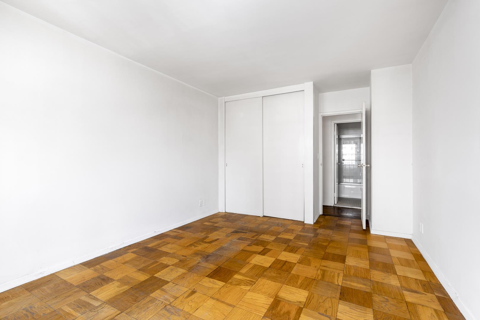150 West End Avenue, Apt 4F