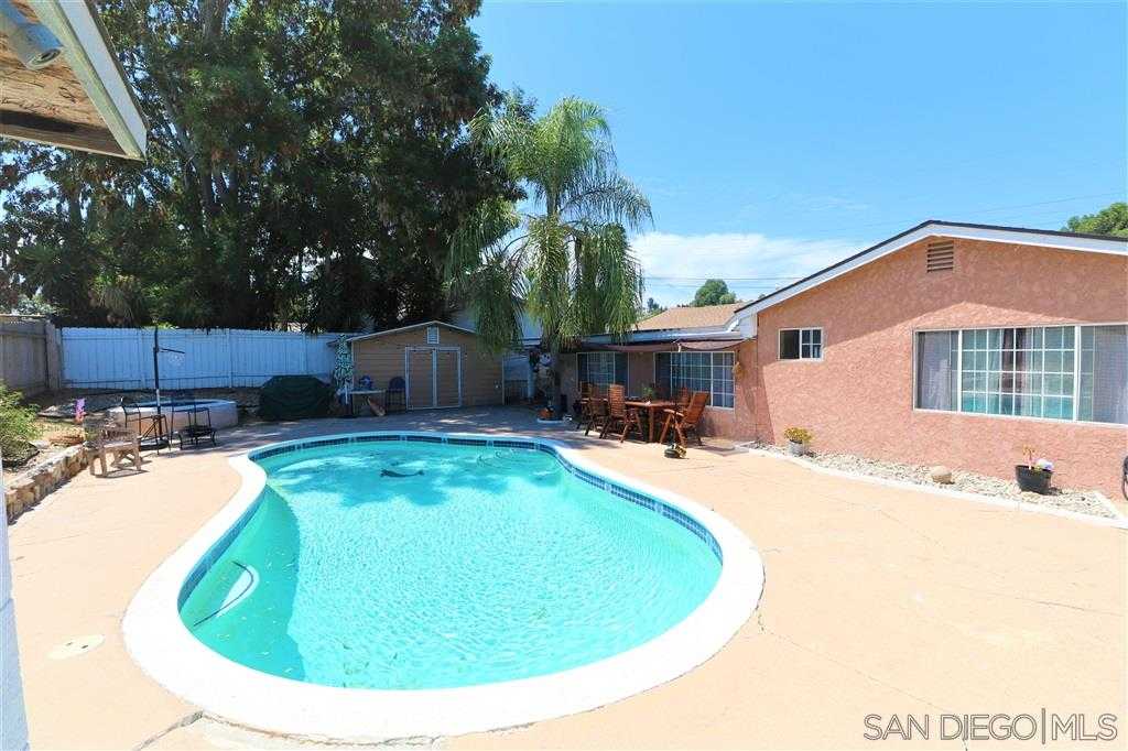 8879 Lance Ave