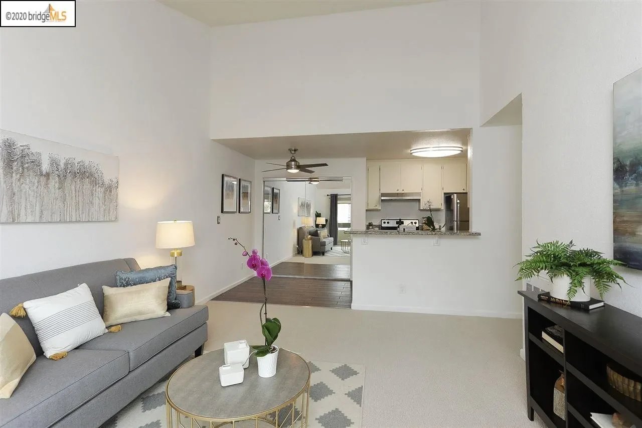 66 Fairmount Ave #413