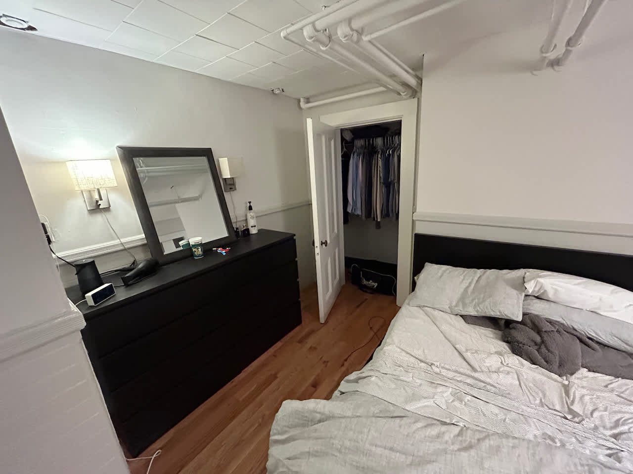 Fairfield @ Marlborough Street 1 Bed - Private Entry and Semi-Private Patio! available AUGUST! 