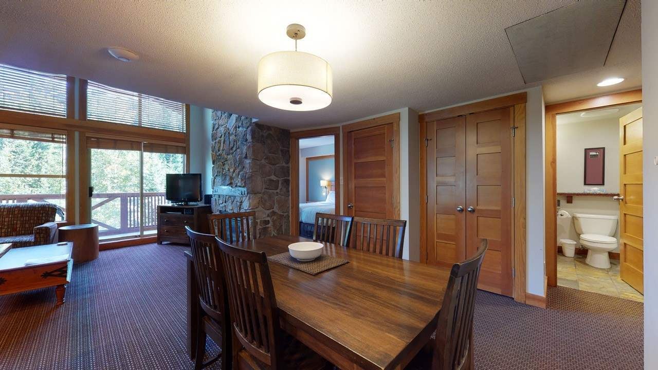 314D-2036 London Lane