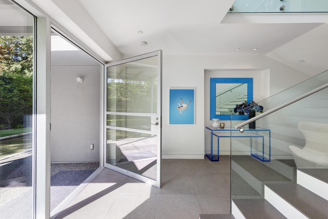 2545 SW Marine Dr