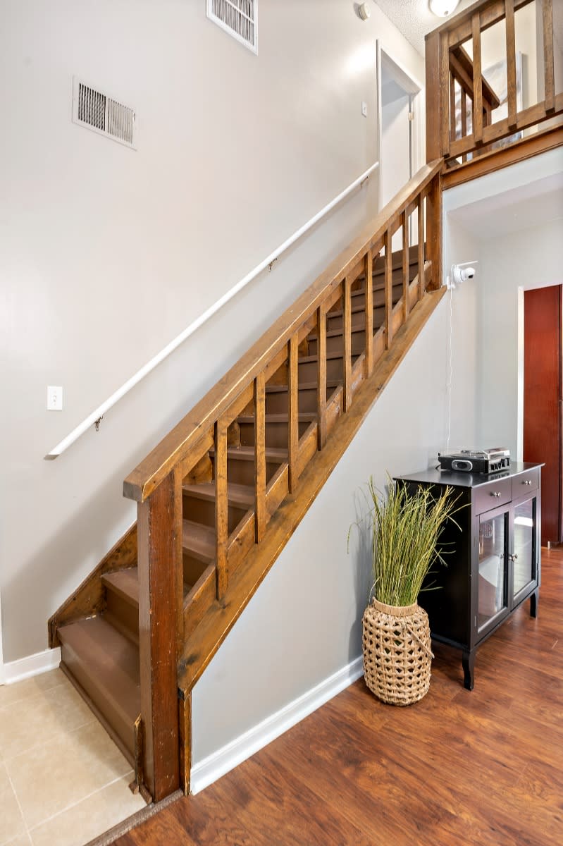 8914 Playground Circle