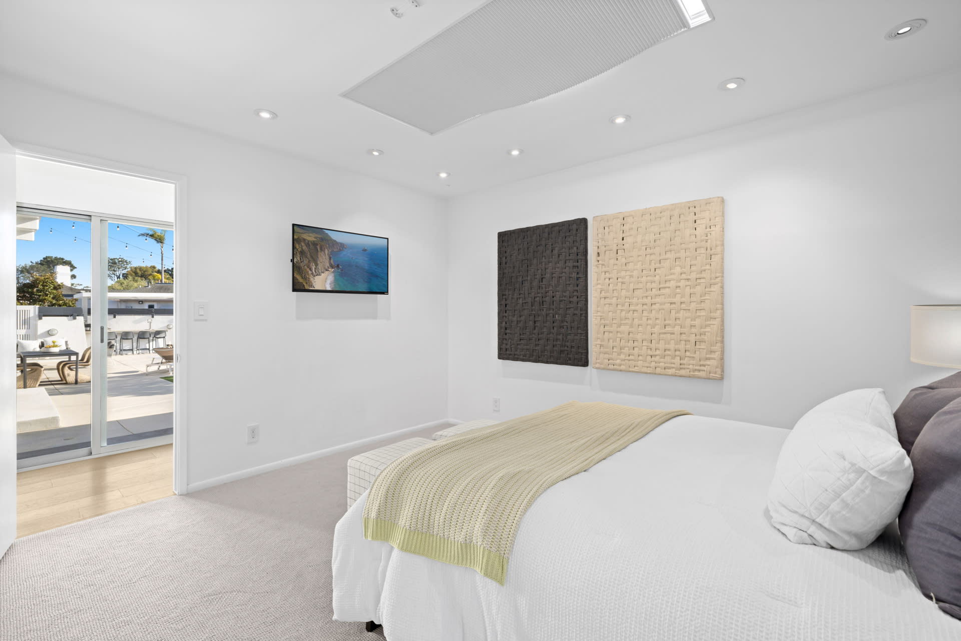 1600 Galaxy Drive