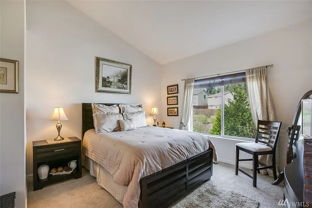 5909 Panorama Dr SE #18-102