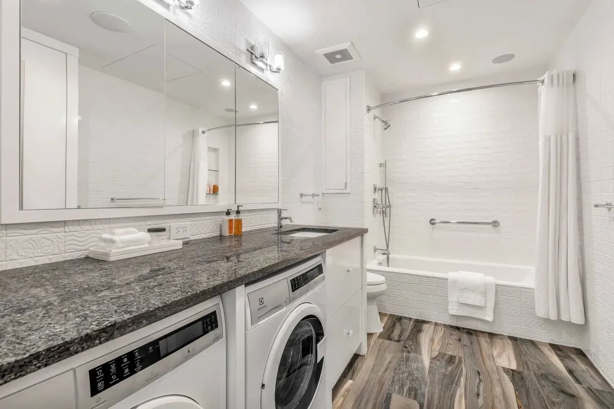 21 East 22nd Street, Unit 8I/91