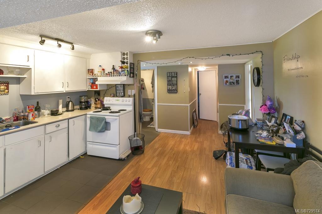3136 Donald St, Saanich