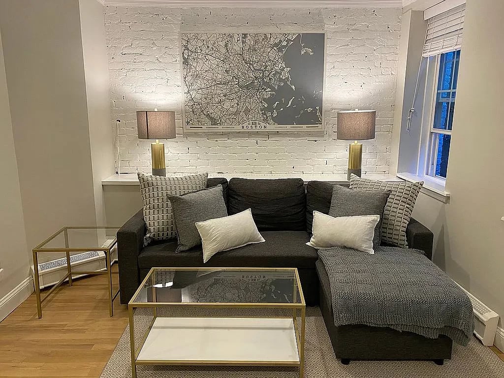 45 1/2 Garden St, #45H