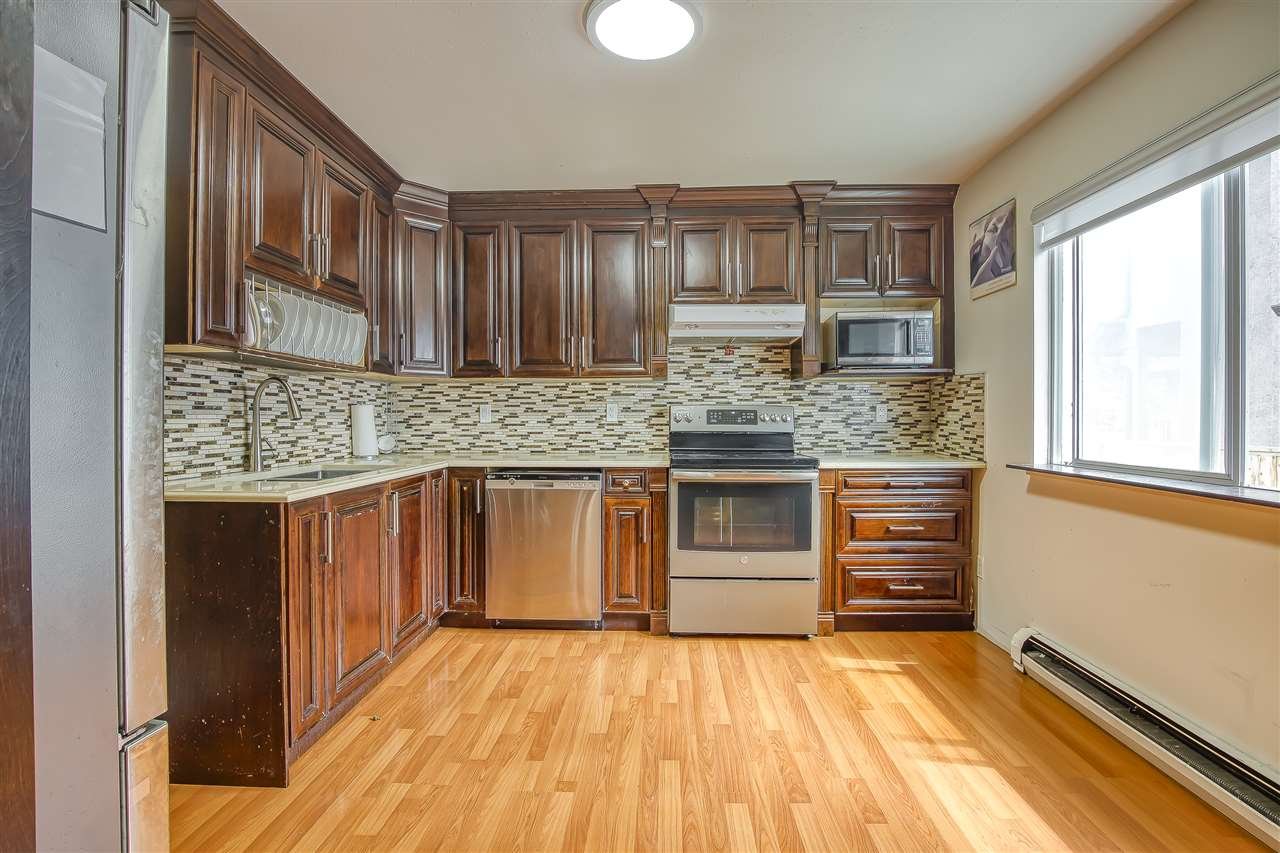 8494 140 St
