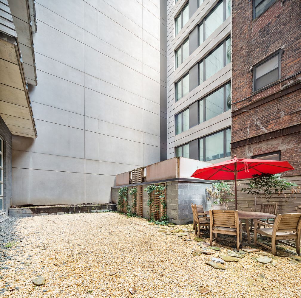 497 Greenwich Street 4D