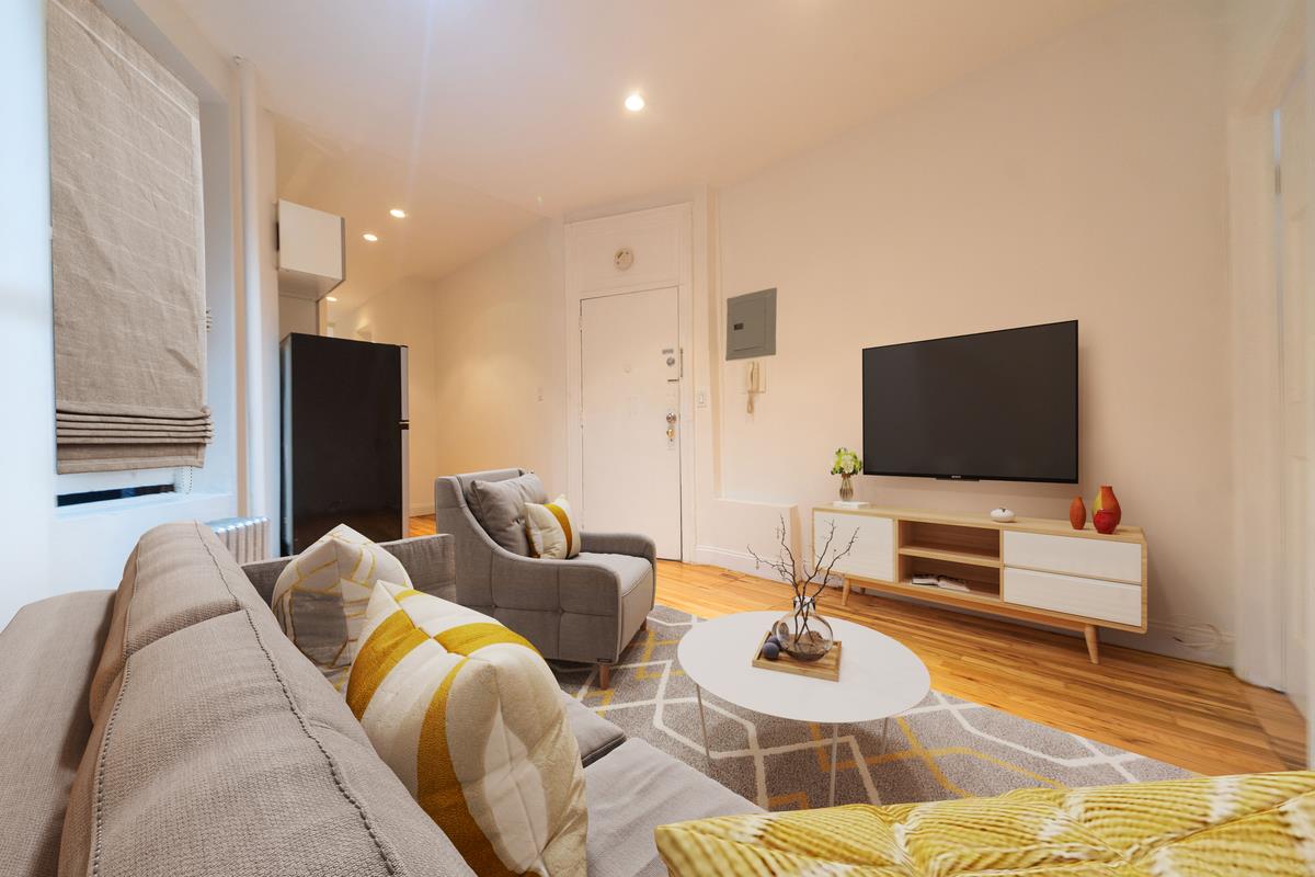 142 Sullivan Street, Apt 11
