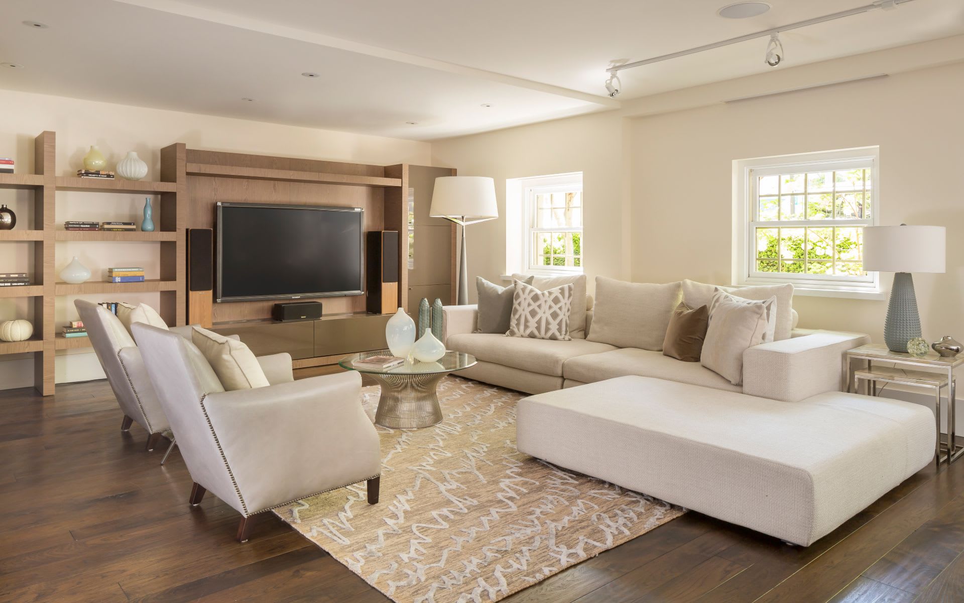 Contemporary Gem In Cow Hollow