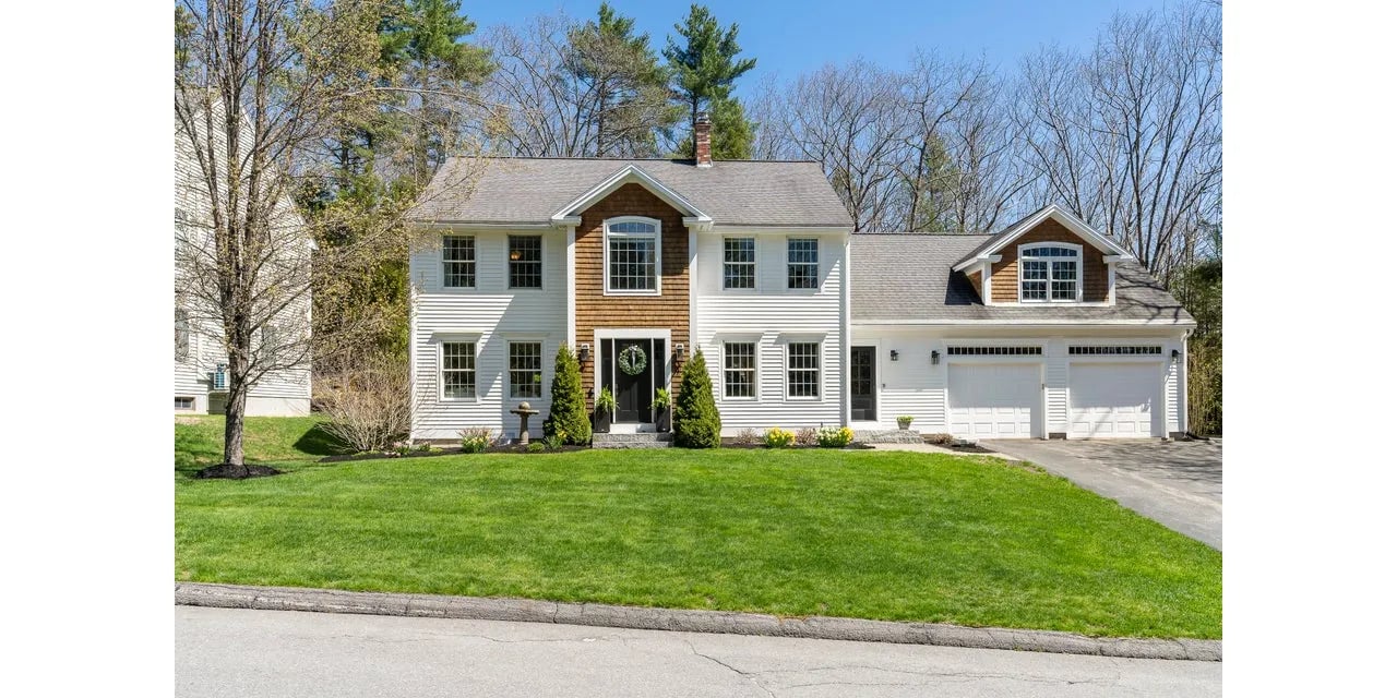 New Listing! 1 Cornerstone Drive, Falmouth, ME 04105 – $950,000