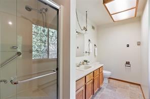 6203 Central Saanich Rd