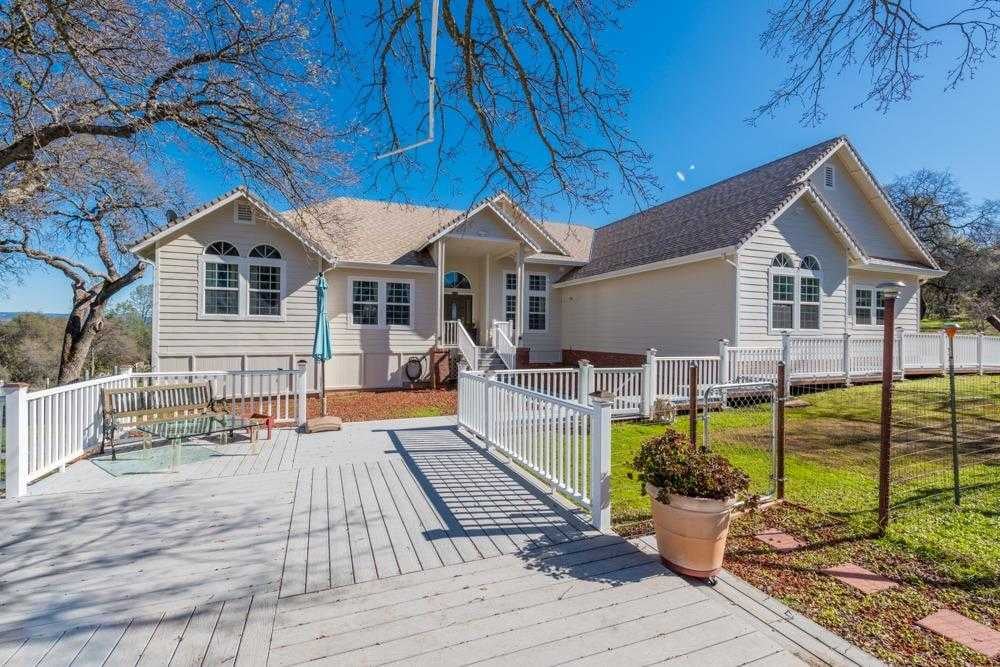 641 Starling Ln