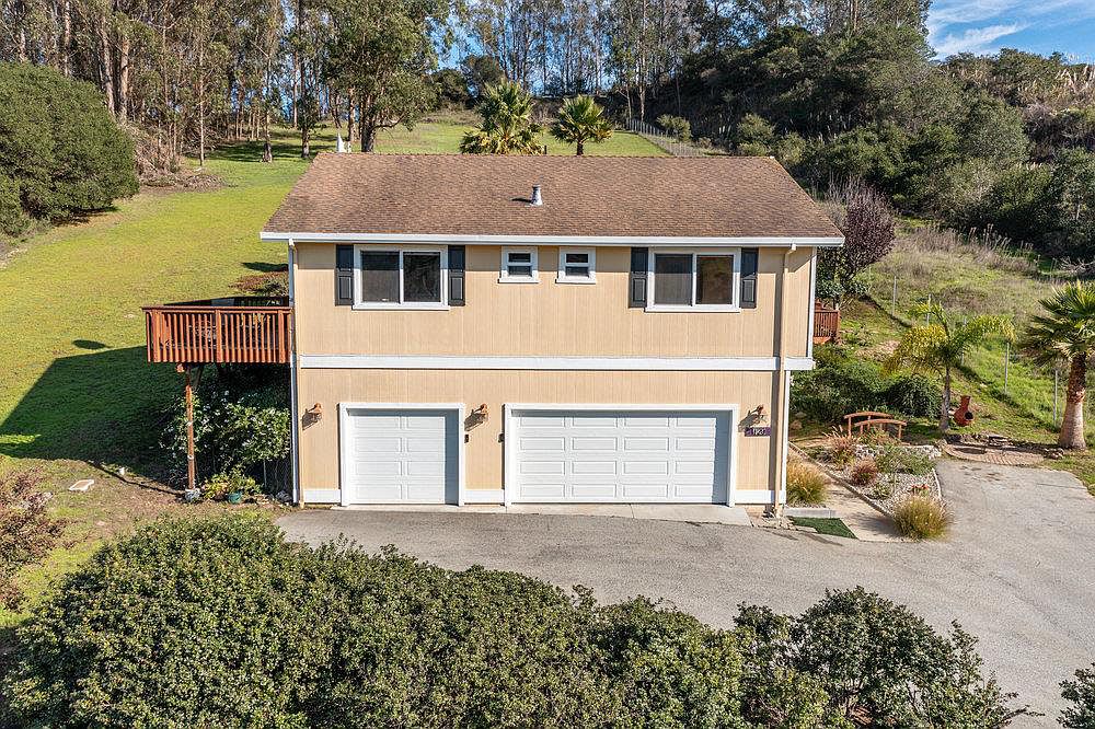 129 Live Oak Rd
