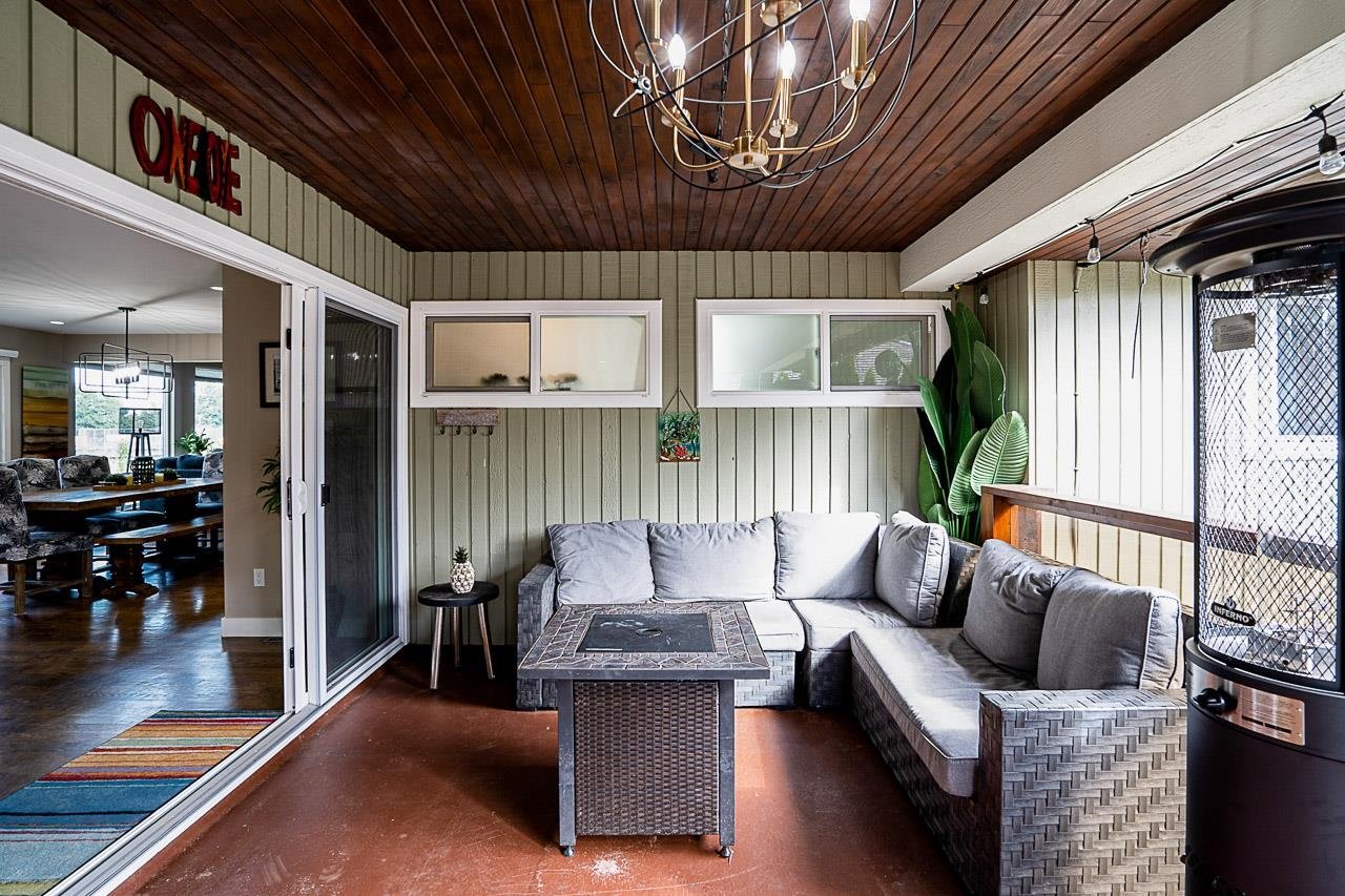 294 W Murphy Dr