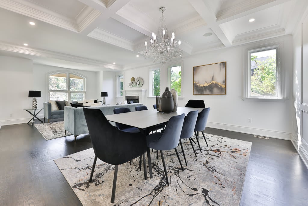 2015 Elmhurst Avenue, Oakville