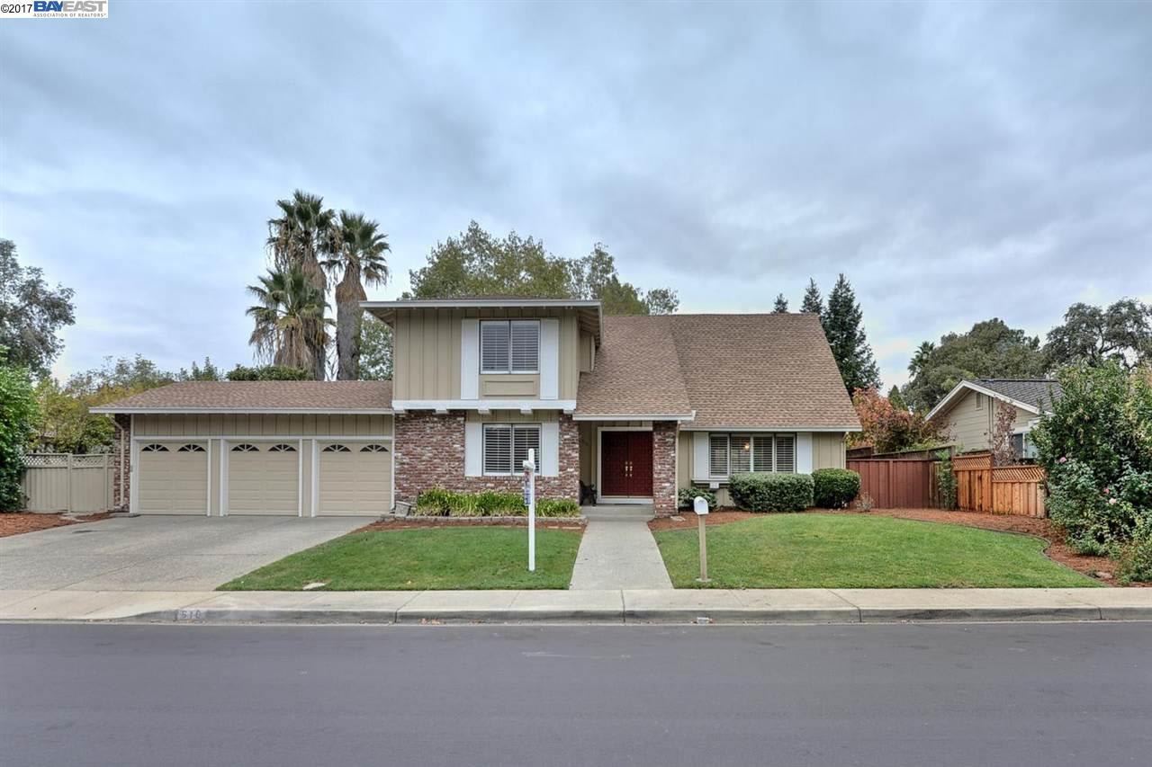 810 Richard Ln