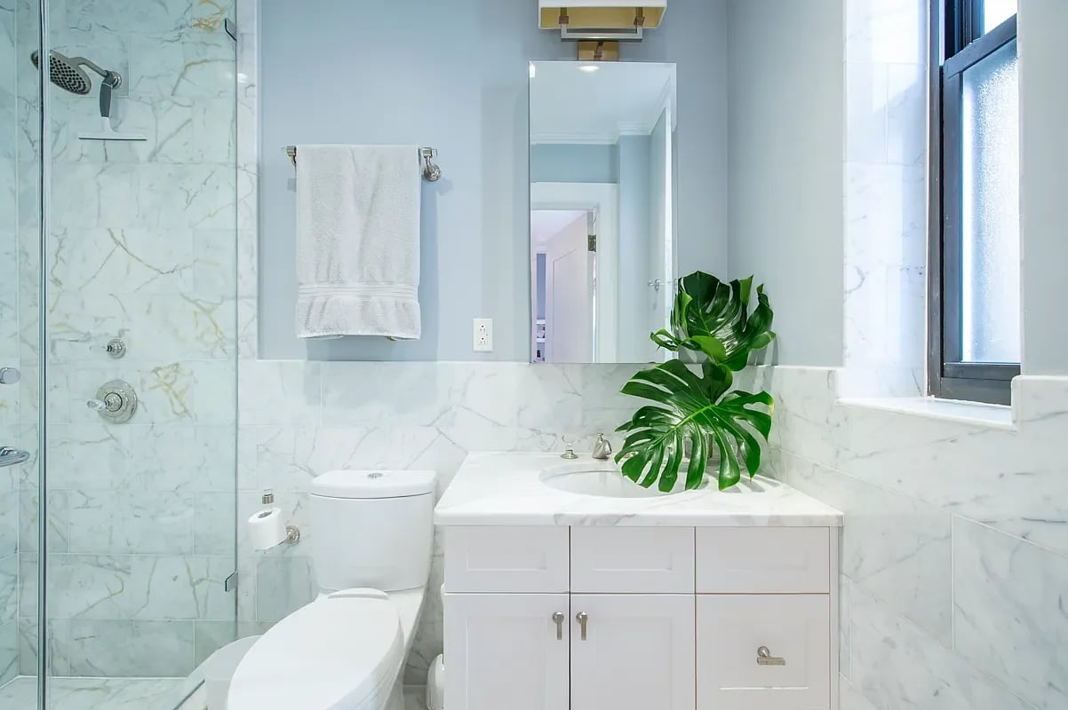 905 W End Ave, Apt 102