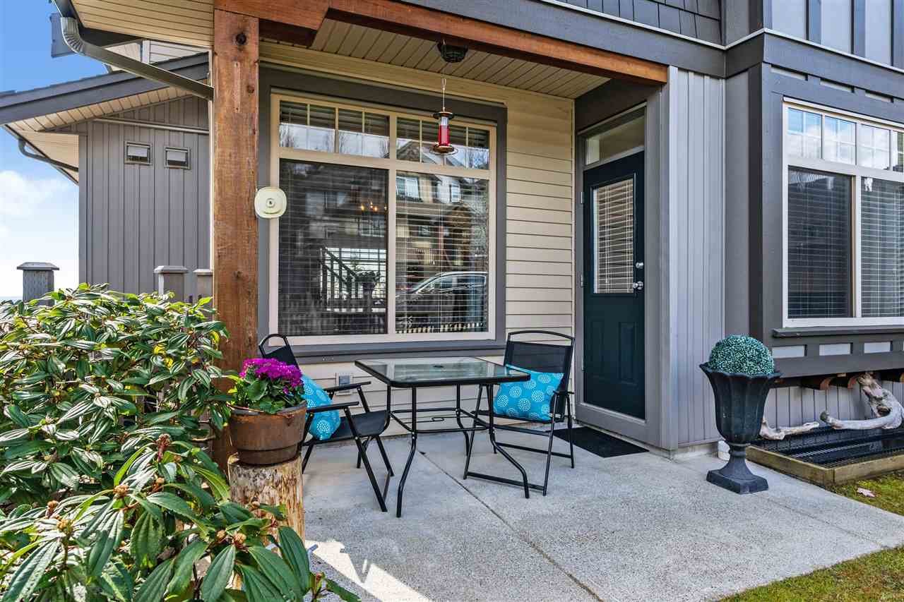 80-55 Hawthorn Dr
