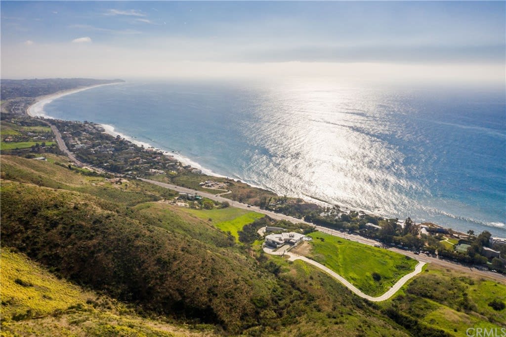 32401 Pacific Coast Highway