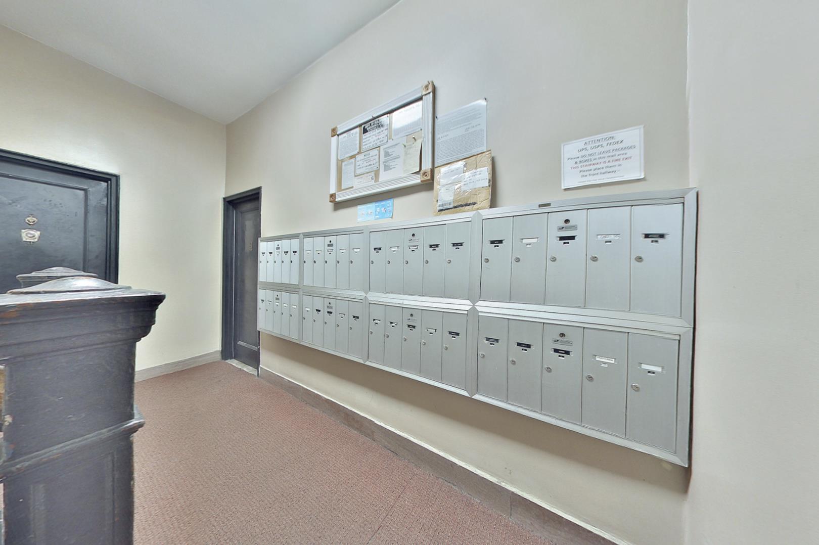 210 East 38th Street, Apt 2-C