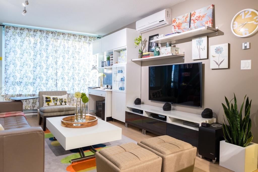302-7988 Ackroyd Rd