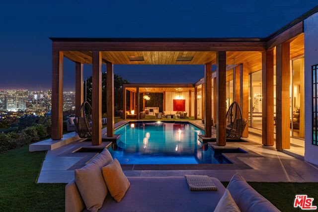 Luxe Infinity