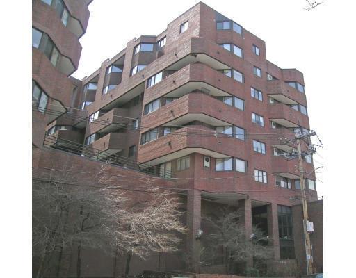 147 Kelton St, #412