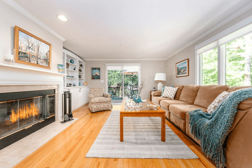12 N Ridge Rd