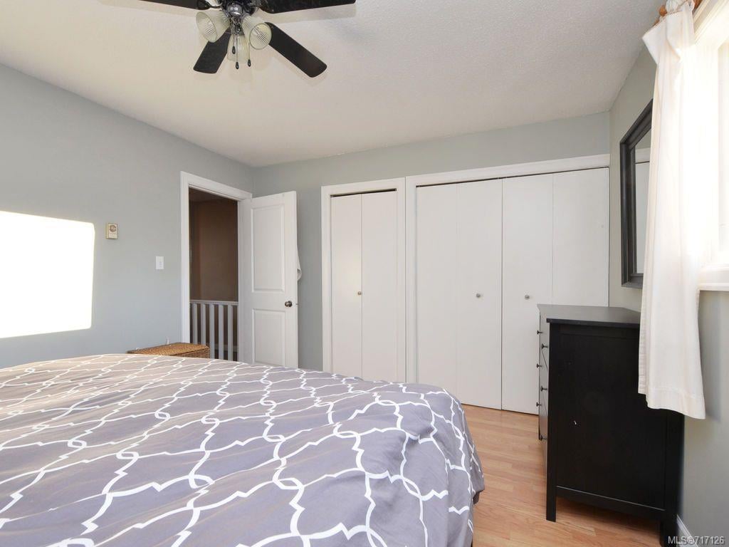 382 Selica Rd, Langford