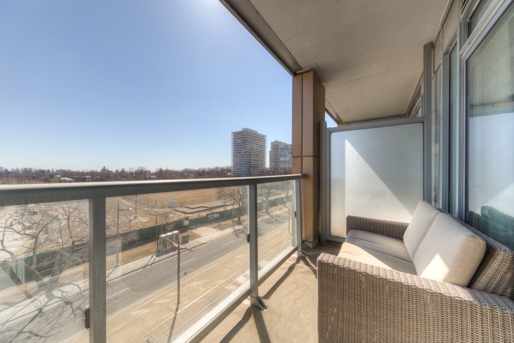 FOREST HILL CORNER SUITE