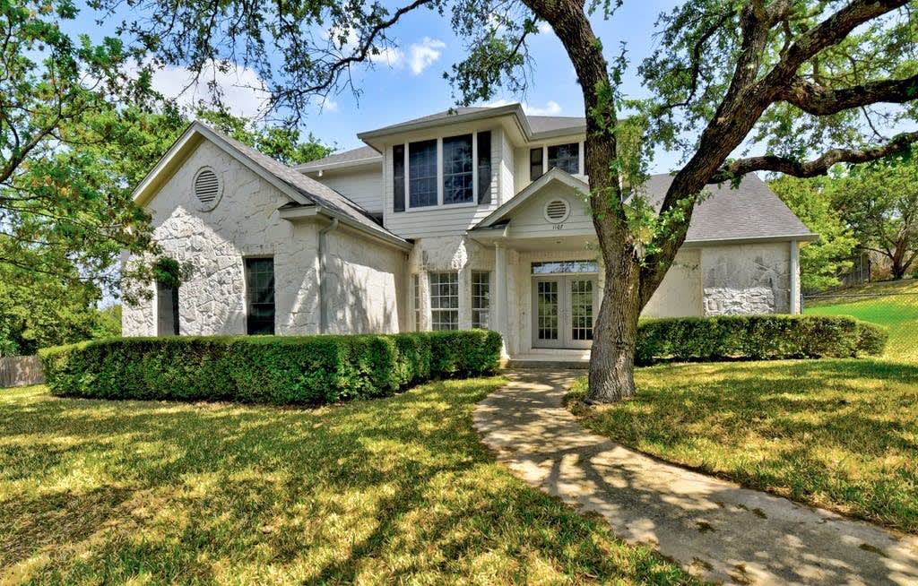 1107 Bowie Rd
