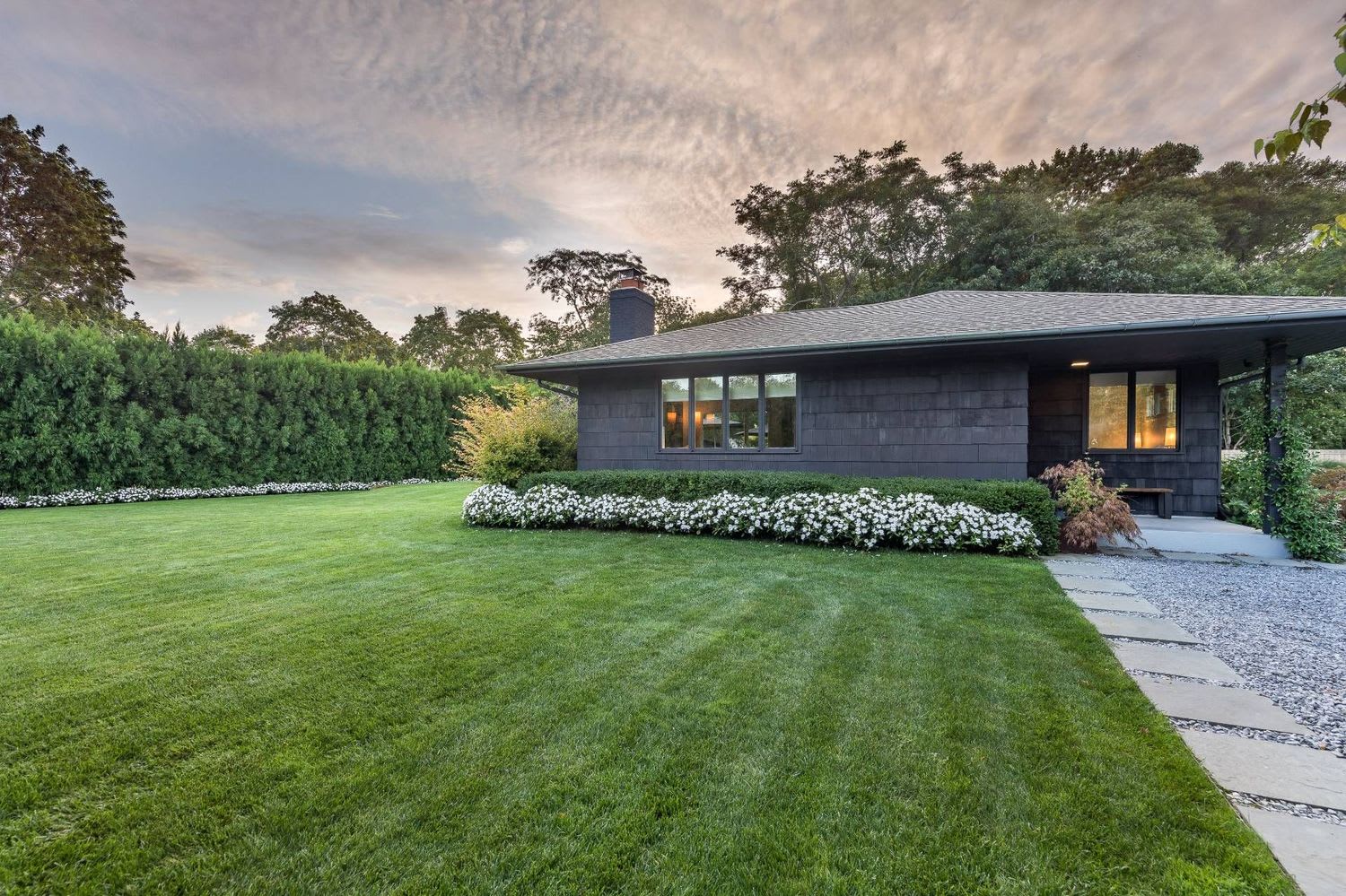 85 Cooper Lane