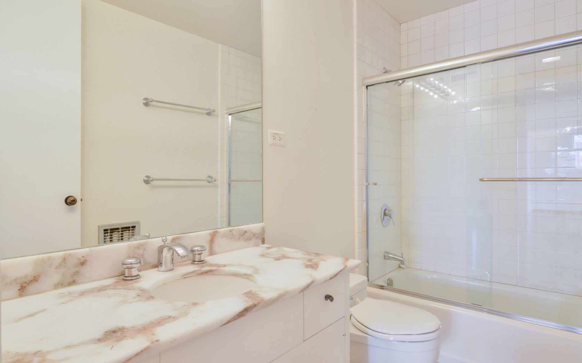 2200 Pacific Ave #10F