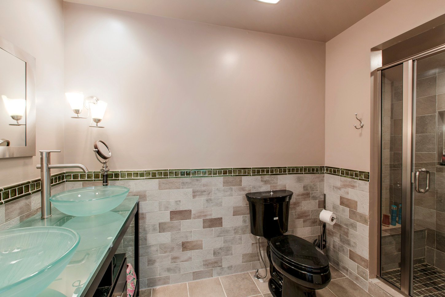 1 Piney Meetinghouse Ct
