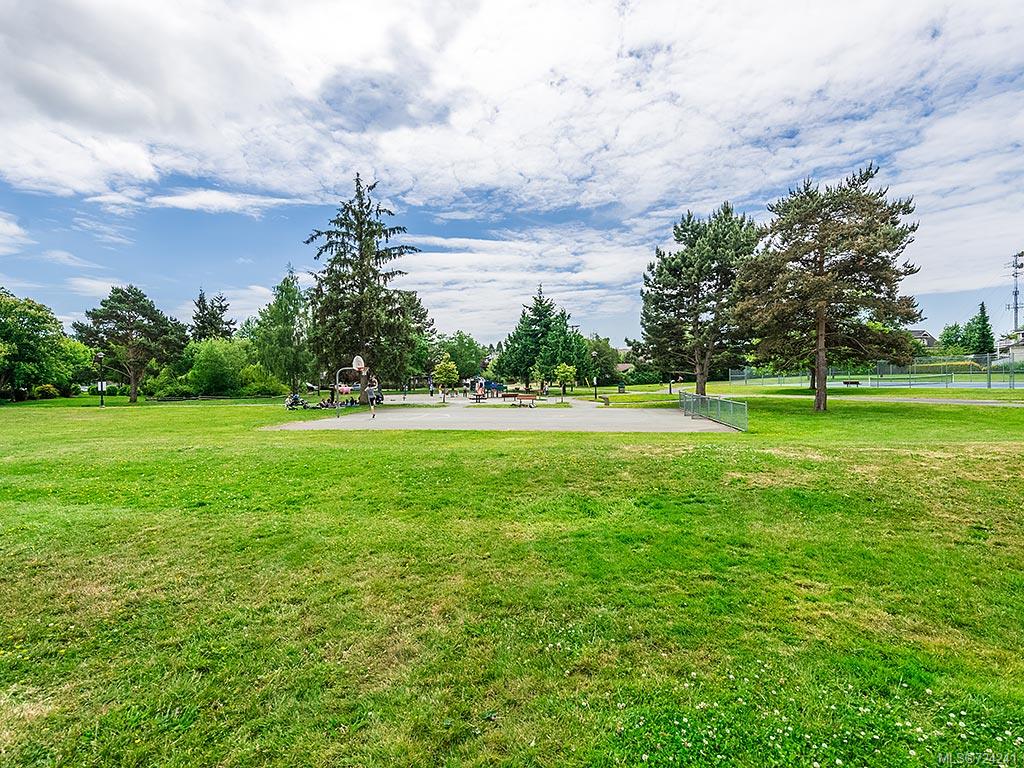 221-1025 Inverness Rd