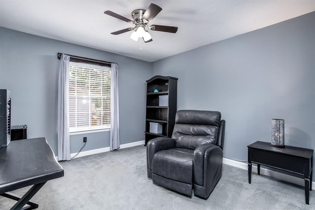 65 E Sandalbranch Cir