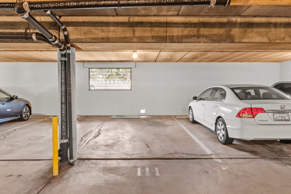 3980 8th Ave, Unit 111