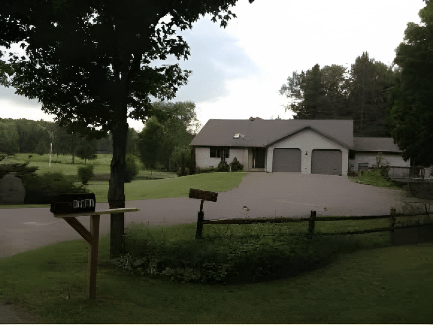 17097 Club House Ln
