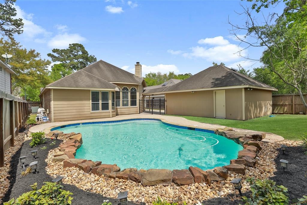 1926 SCENIC PARK DRIVE