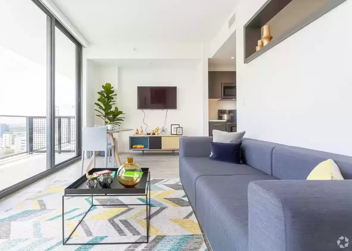 301 SW 1st Ave, Apt 1414 