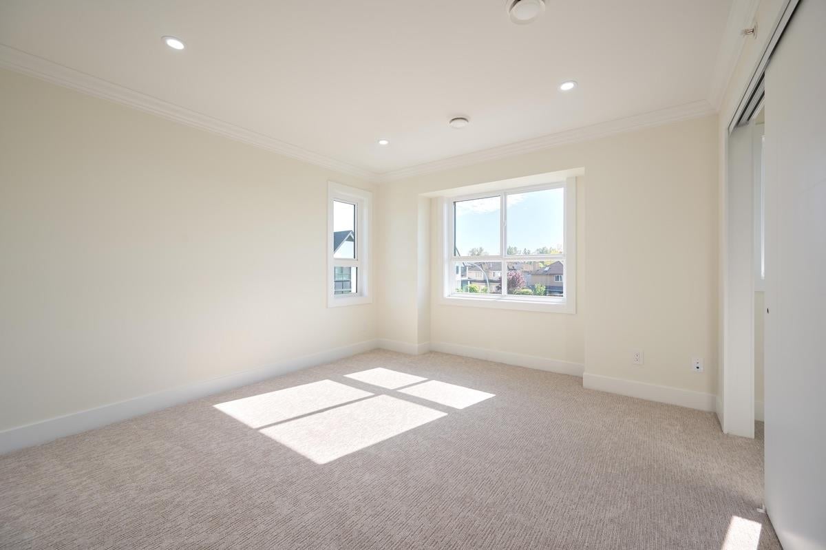 25-1115 Roma Ave