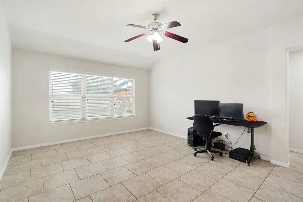 17738 Auburn Heights Trl