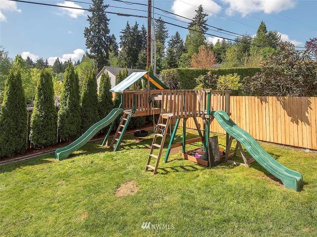 5324 115th Pl SE